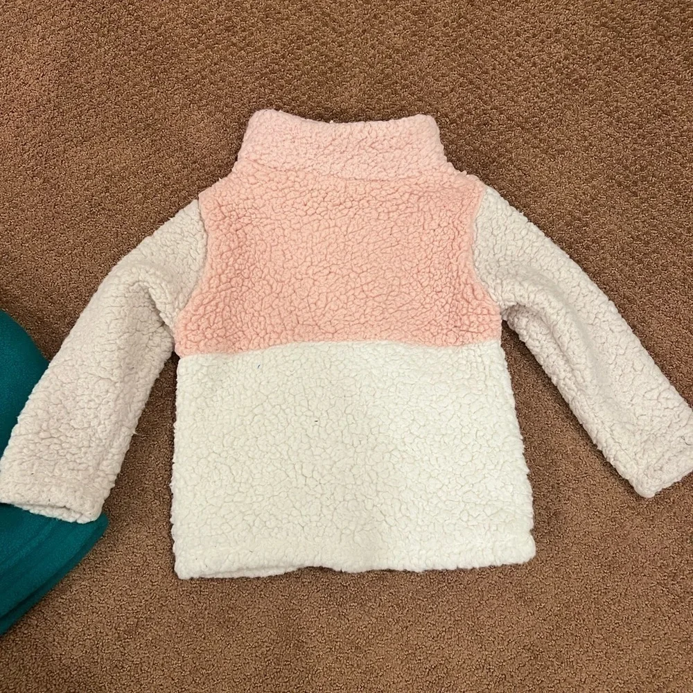 Bundle of 2 Girls Fleeces Faux Sherpa Size 3T Tahari and Avalanche